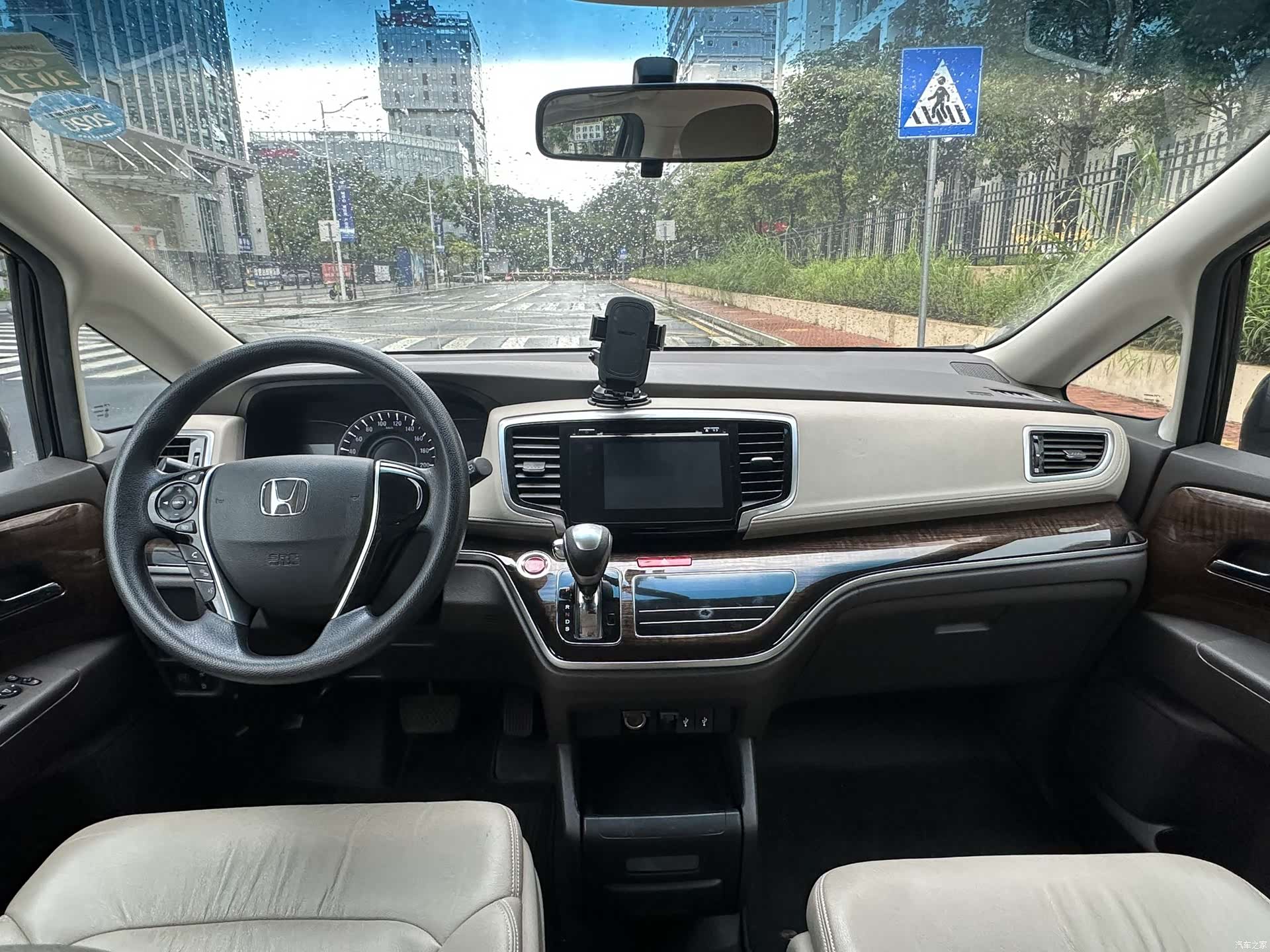 Honda Odyssey, 2017 все фото