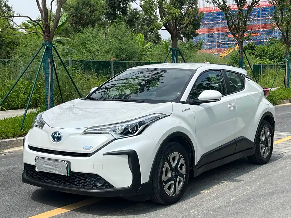 Toyota C-HR EV