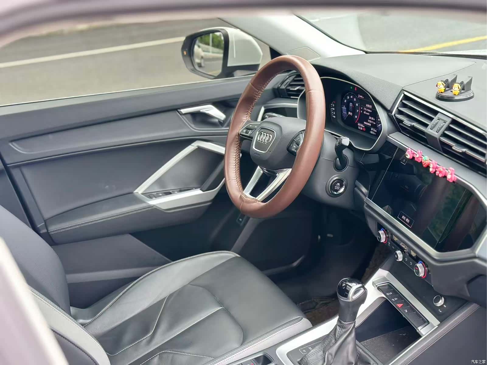 Audi Q3, 2020 7