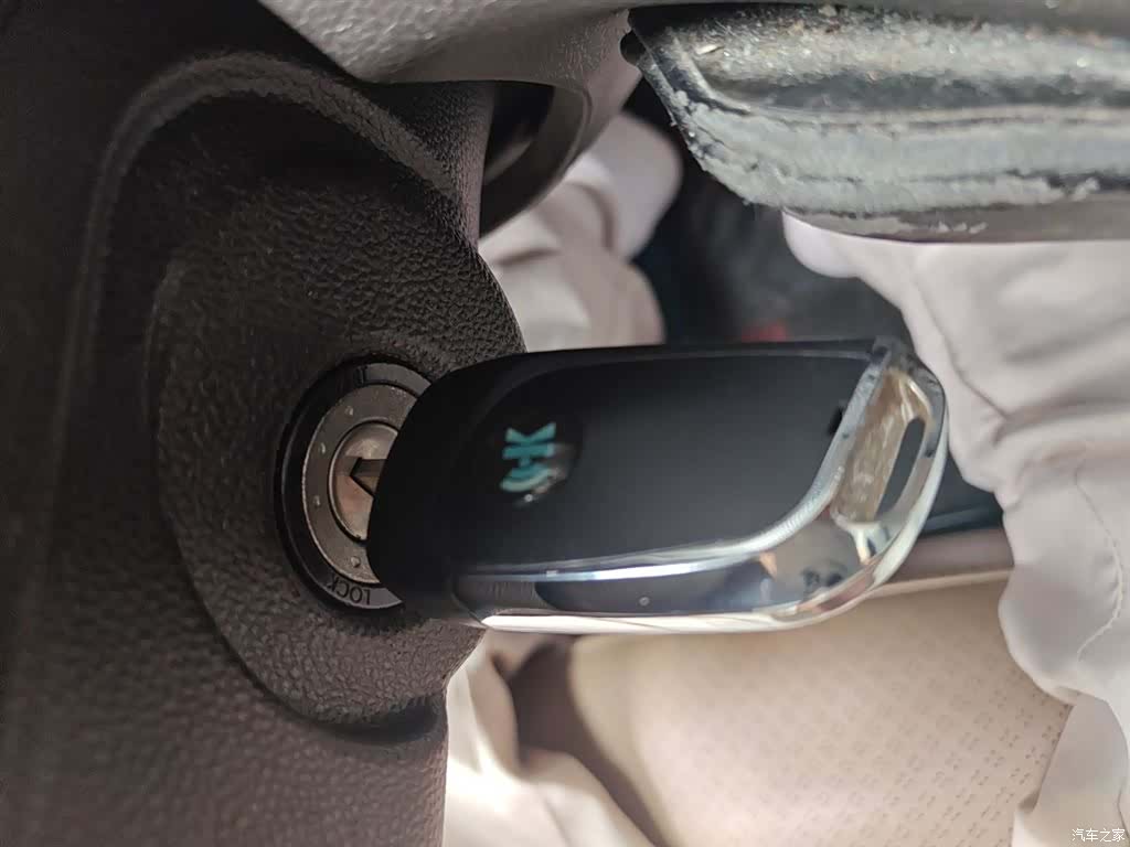 Wuling Hongguang, 2019 12