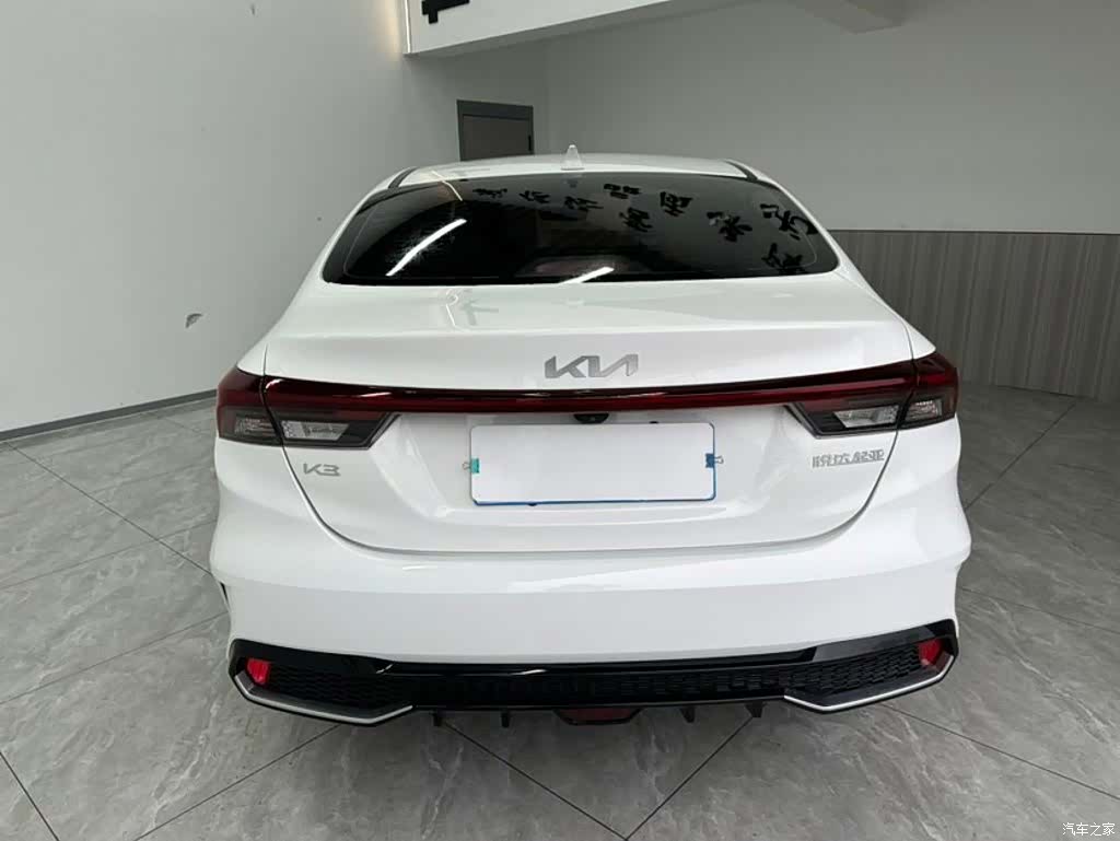 Kia K3, 2023 все фото