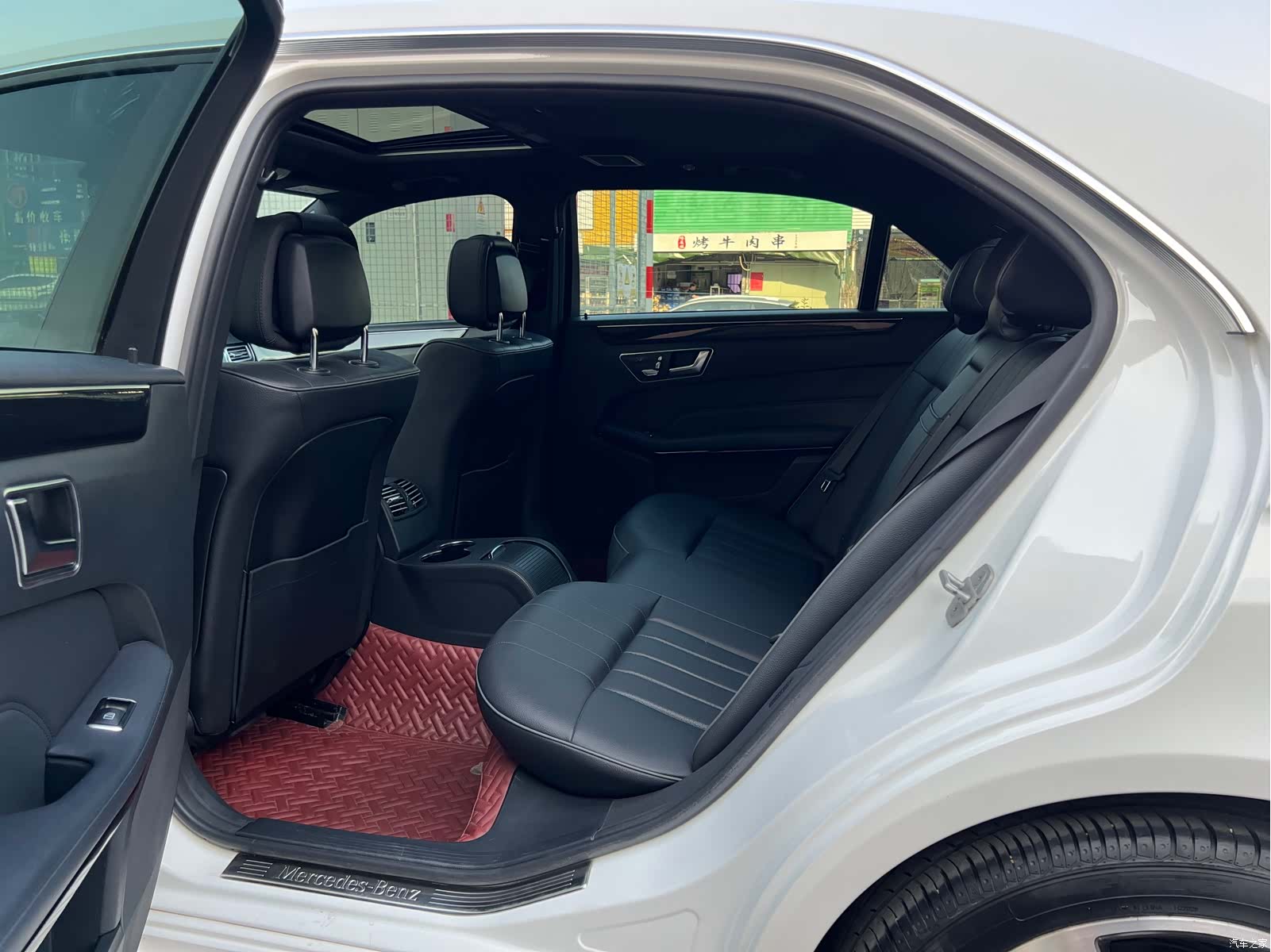 Mercedes-Benz E-Class, 2016 10