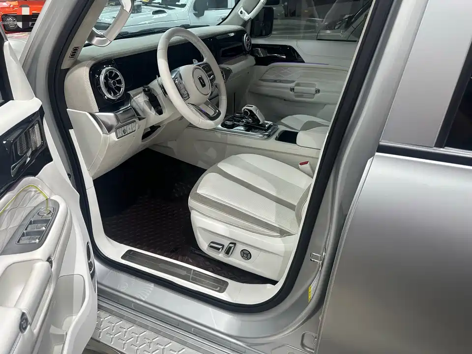 CrossBoundary Co-creation tank 300