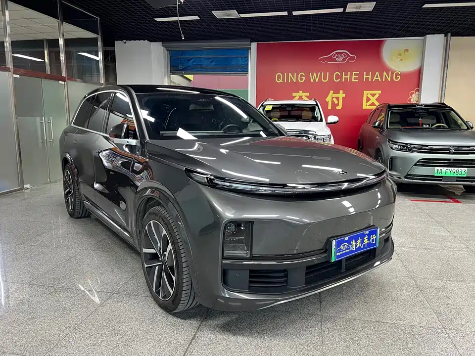 Li Auto Ideal L8