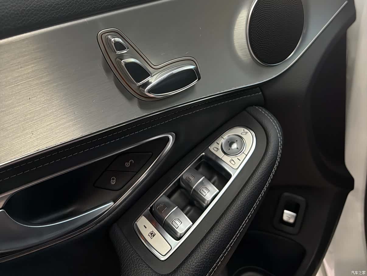 Mercedes-Benz C-Class, 2018 13