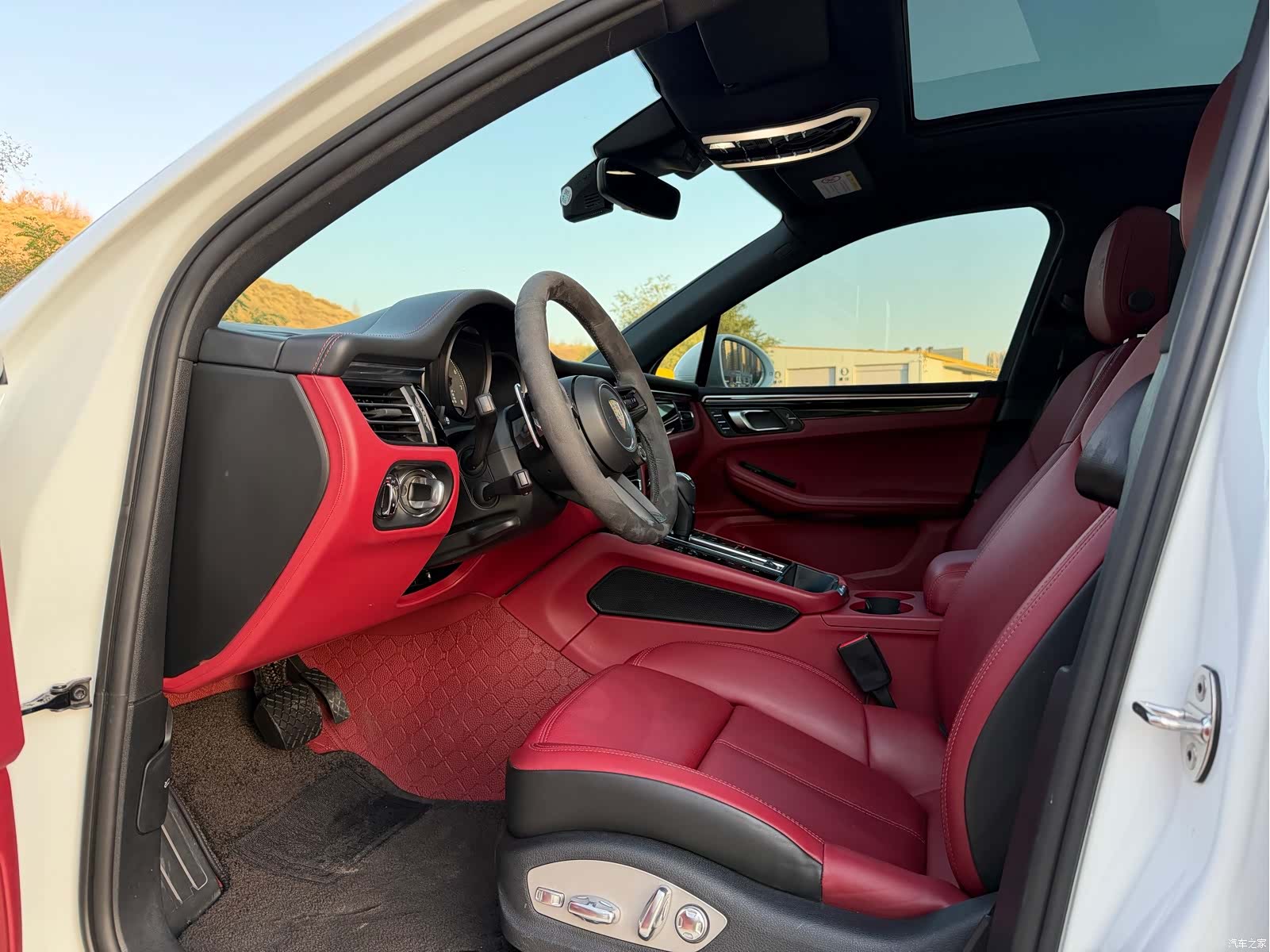Porsche Macan, 2023 7