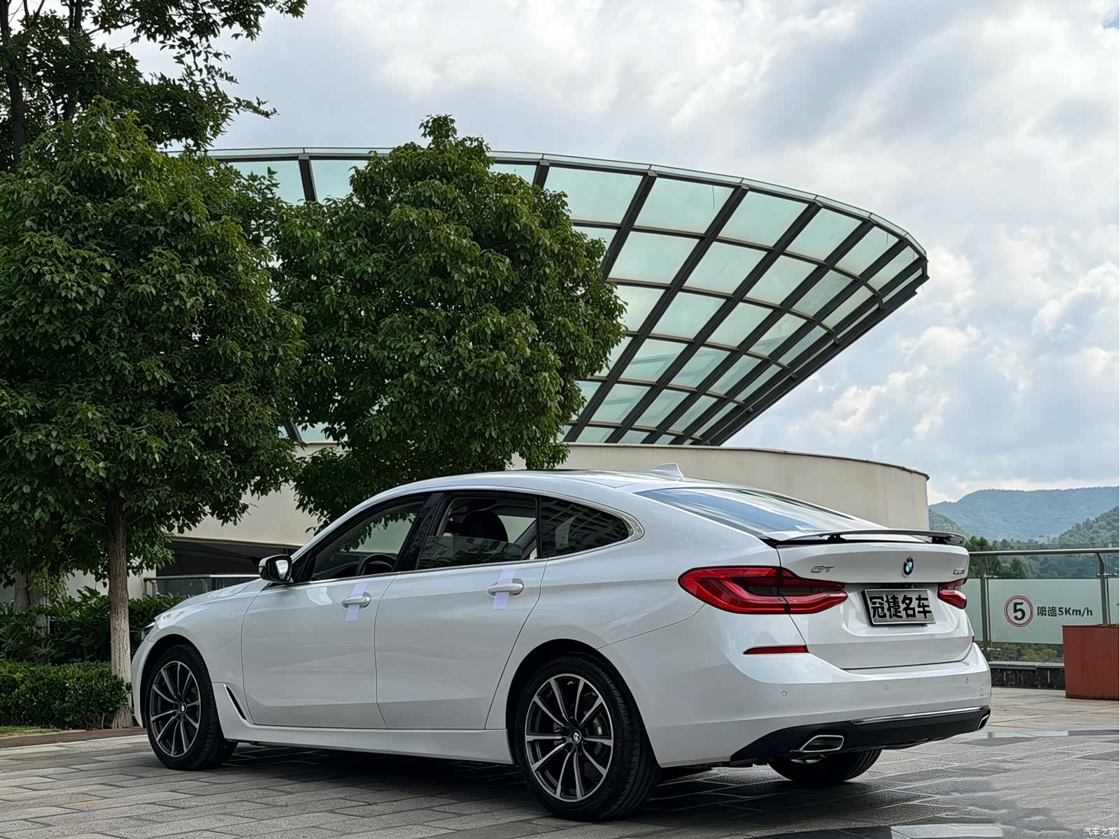 BMW 6 Series GT, 2021 9