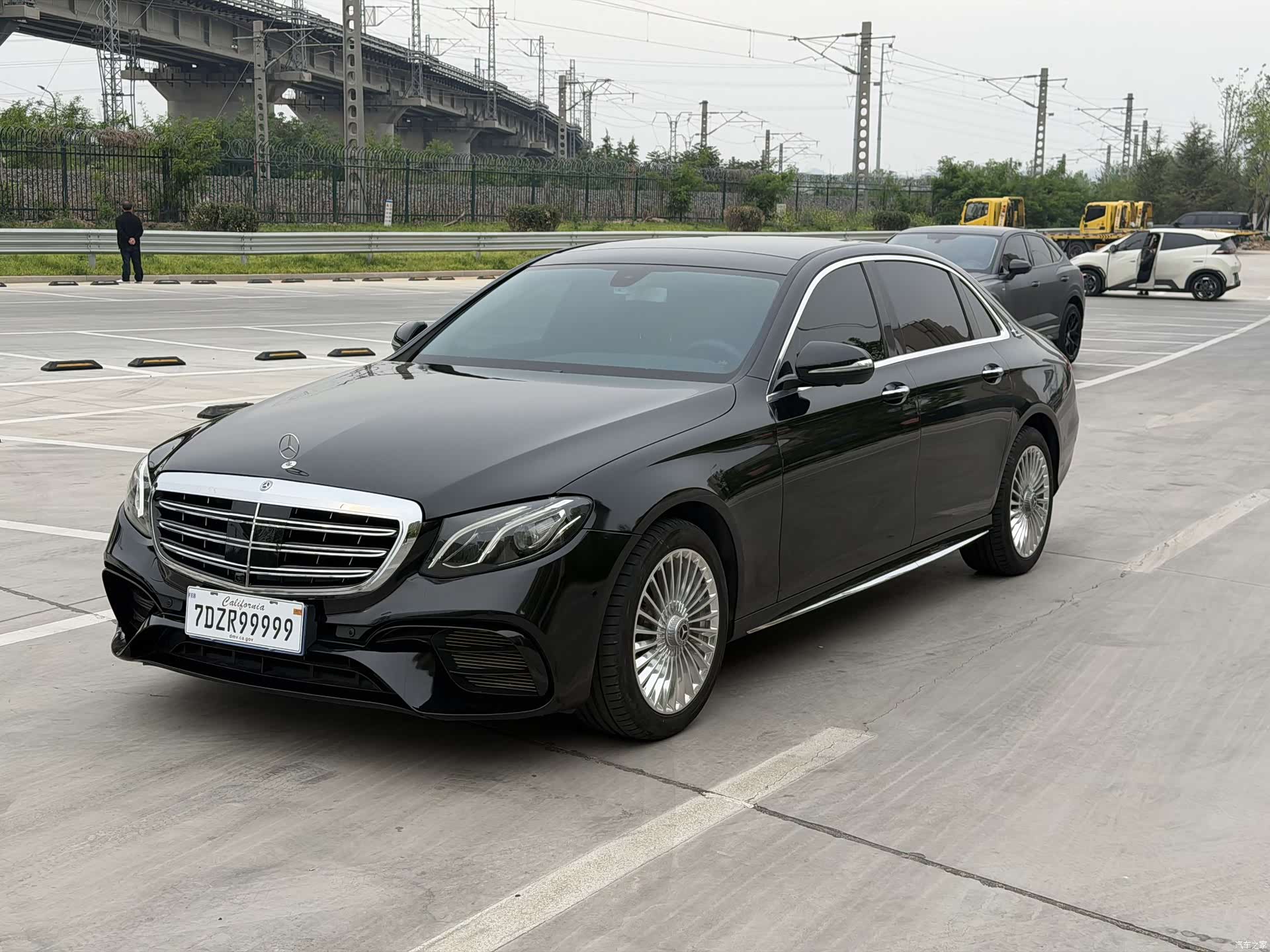 Mercedes-Benz E-Class, 2019 1