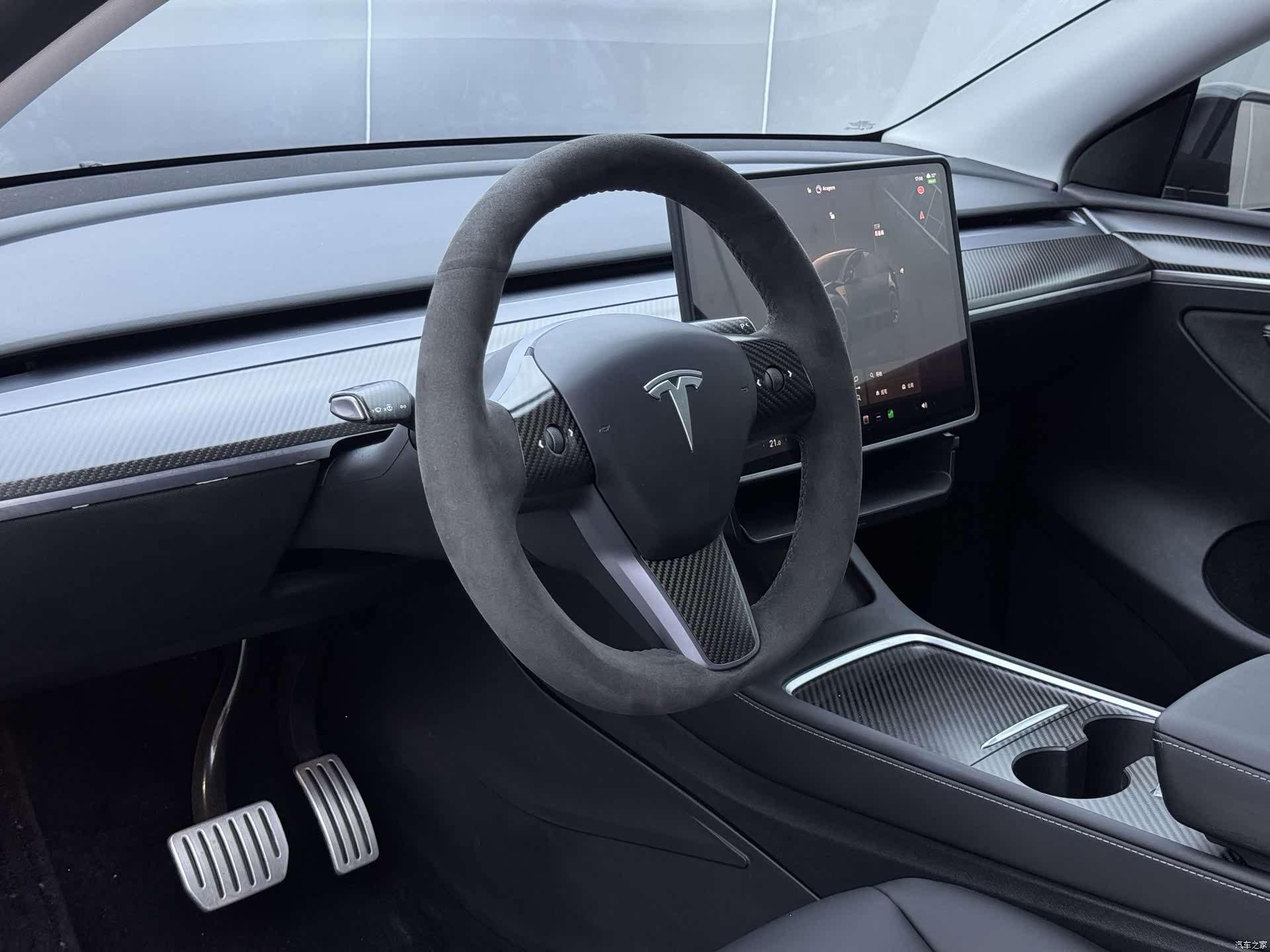 Tesla Model Y, 2023 12
