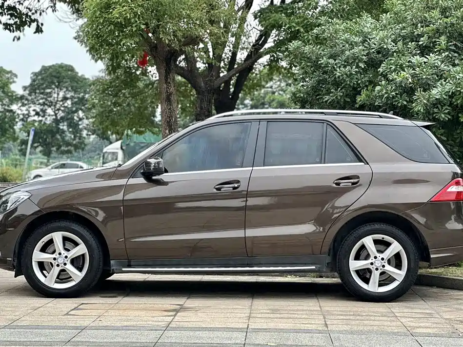 Mercedes-Benz M class