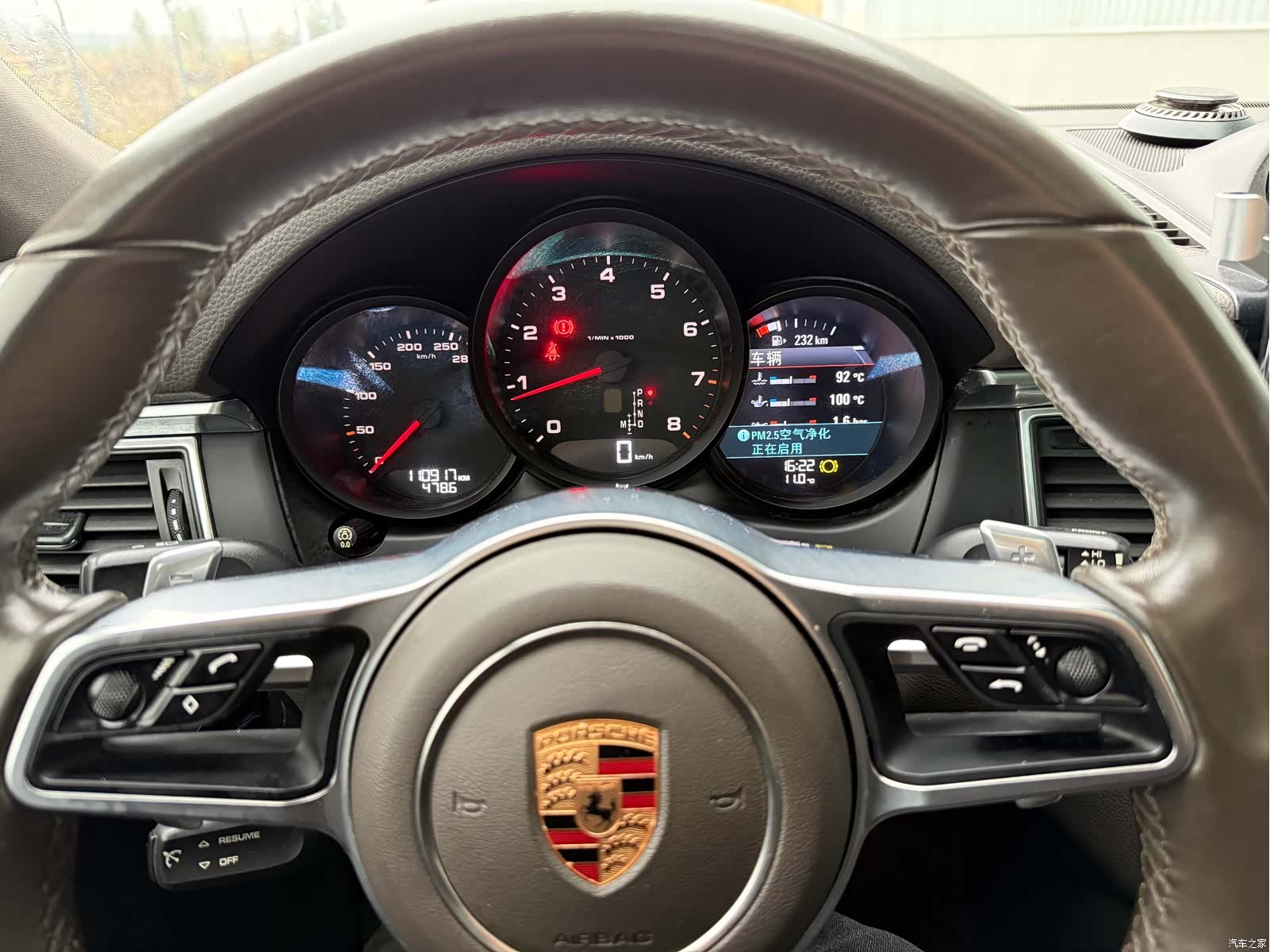 Porsche Macan, 2018 9