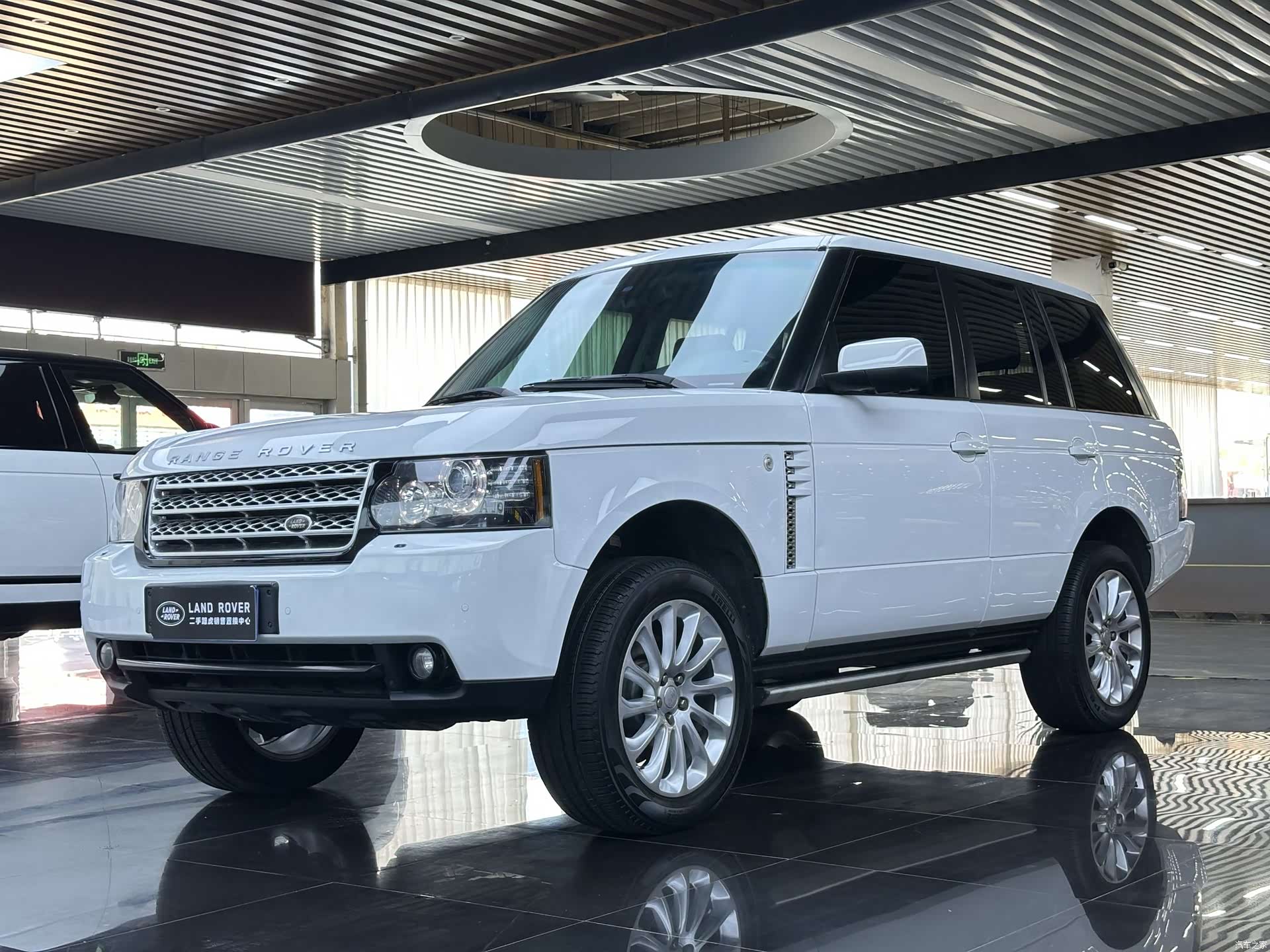 Land Rover Range Rover, 2012 1