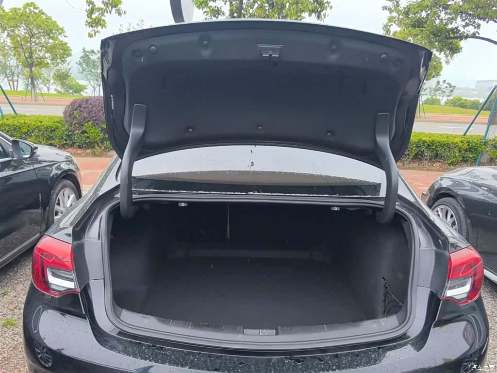 Buick Regal, 2021 19