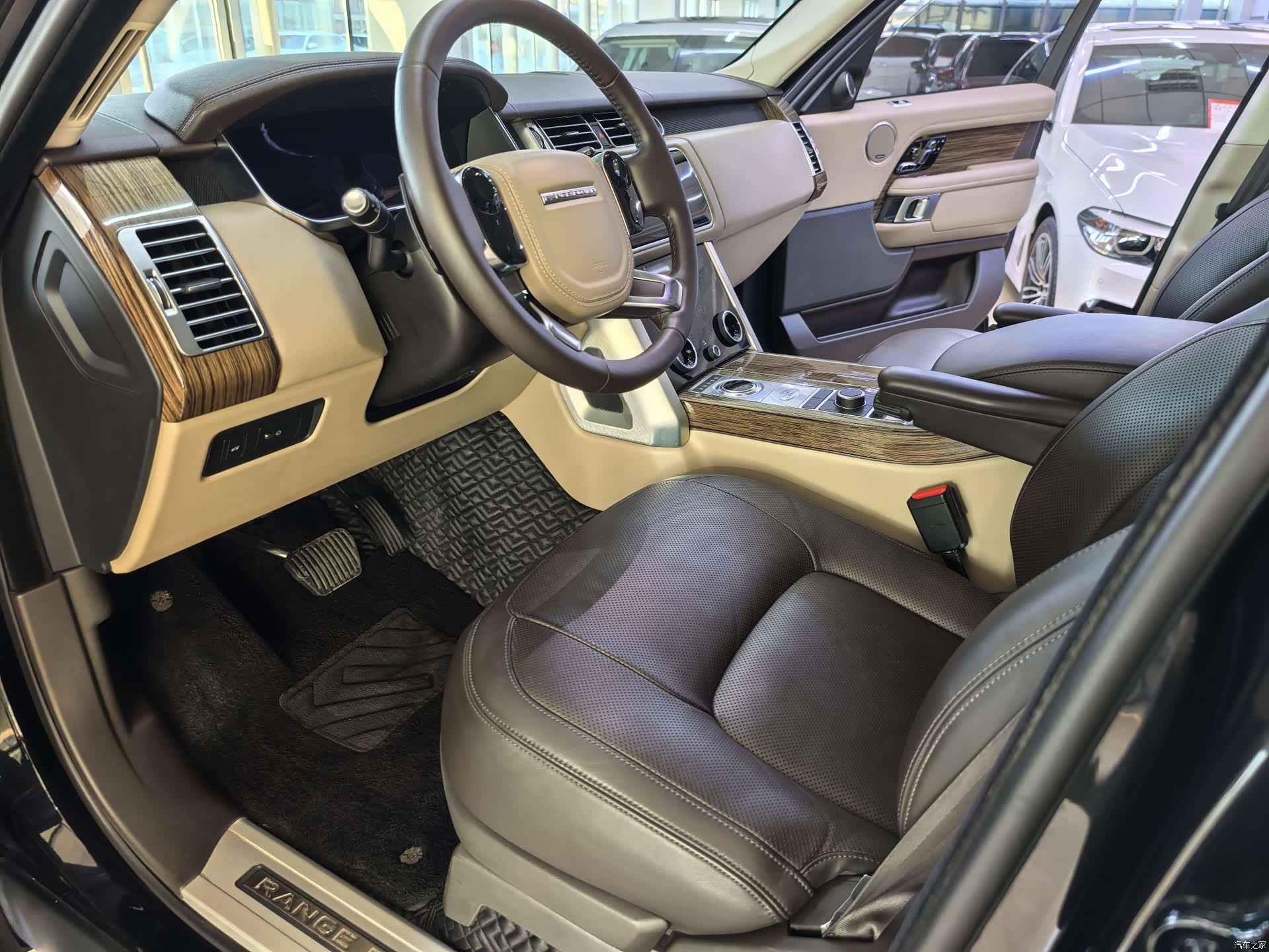 Land Rover Range Rover, 2019 8