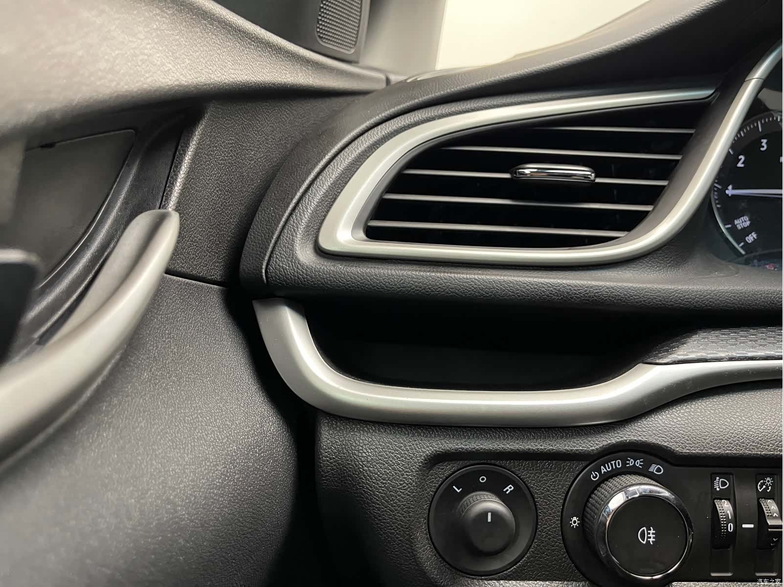 Buick VI, 2020 19
