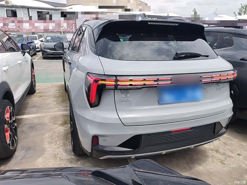 Lynk & Co 01, 2023 все фото