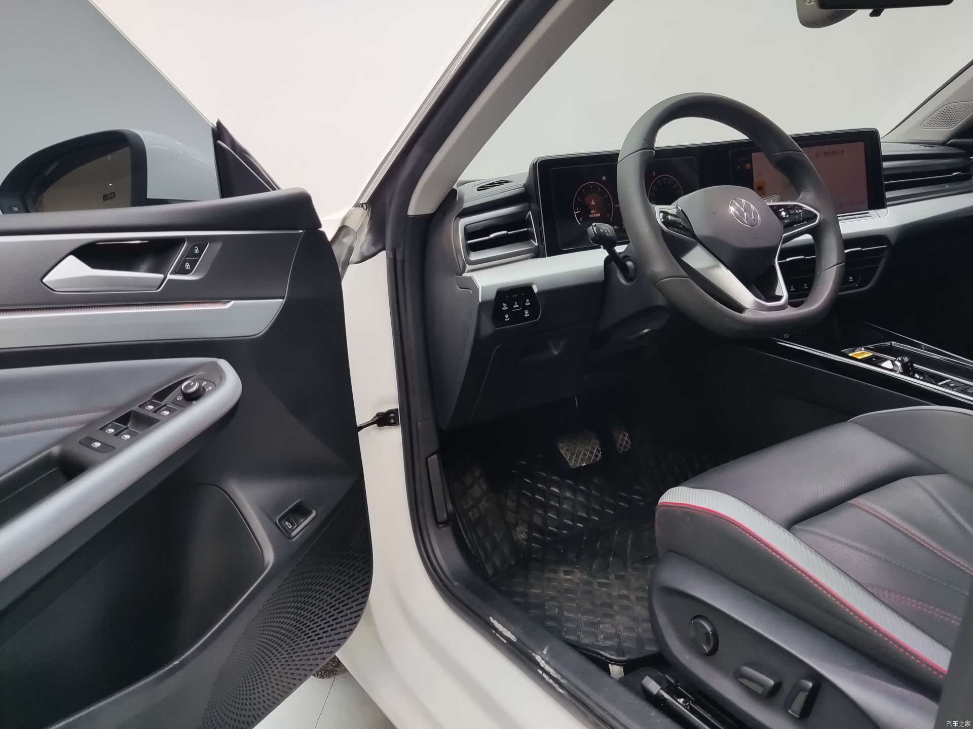 Volkswagen Lamando, 2022 11