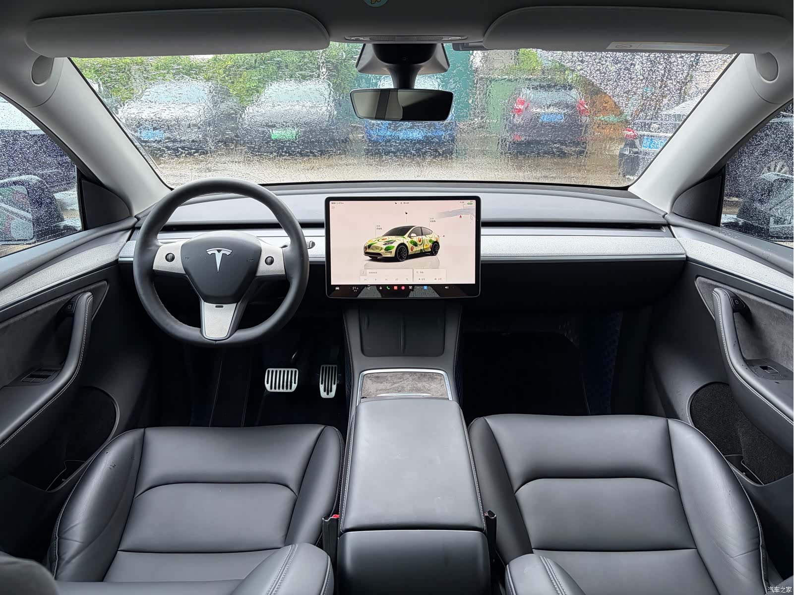 Tesla Model Y, 2022 18
