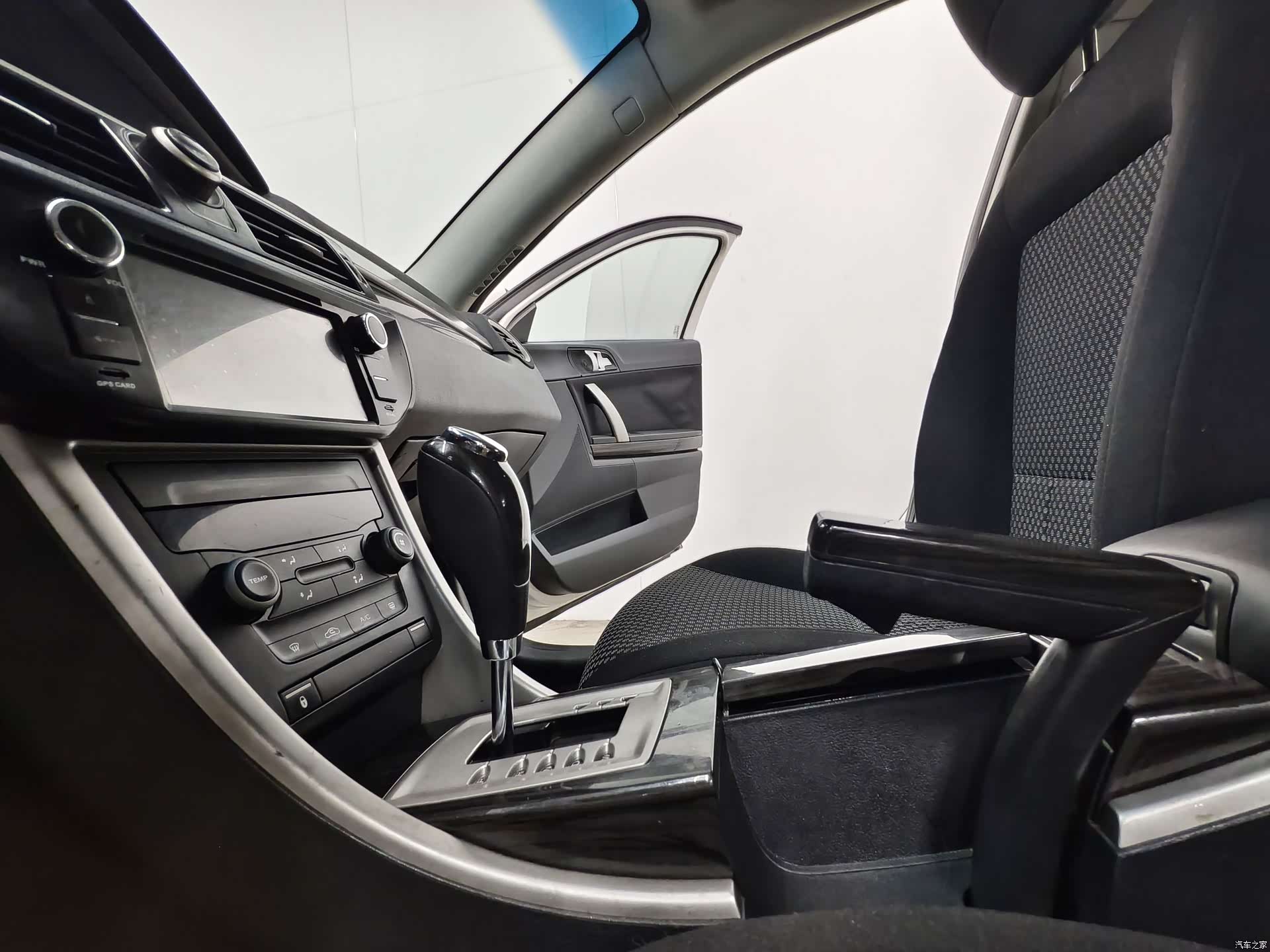 Roewe 550, 2016 11