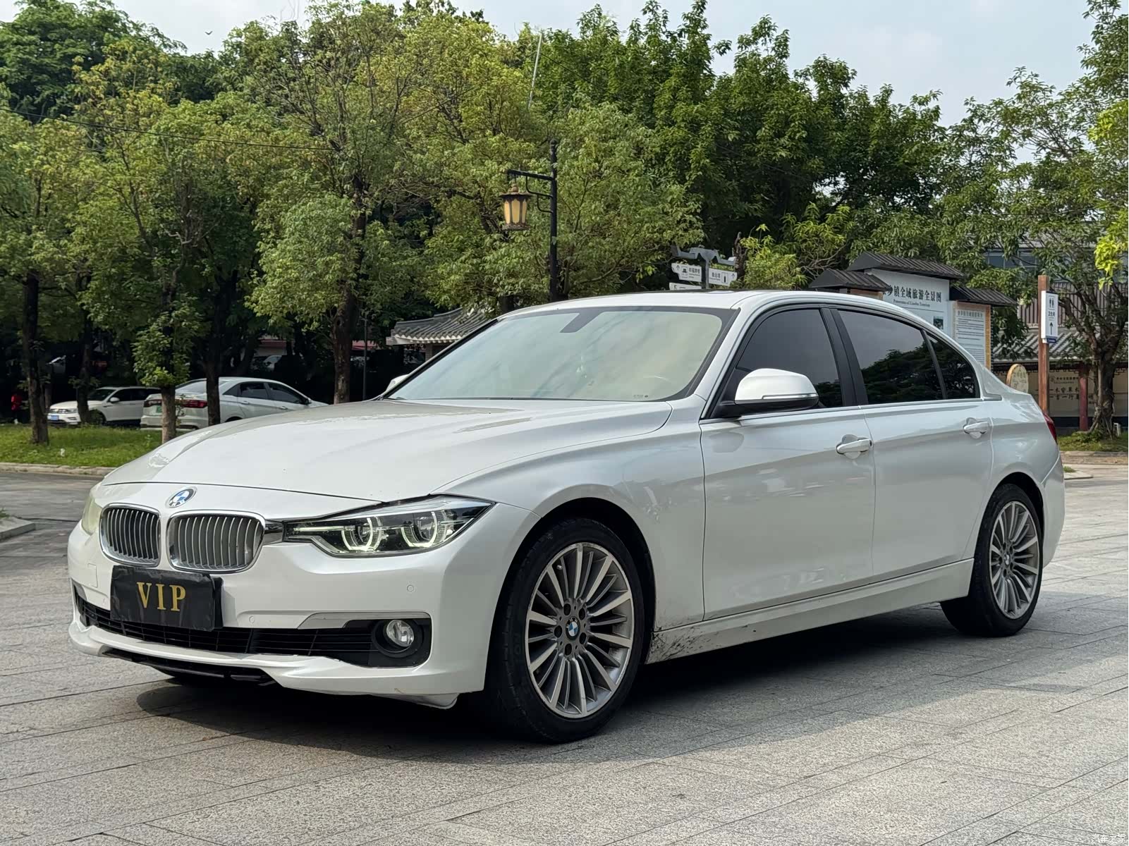 BMW 3 Series, 2019 1