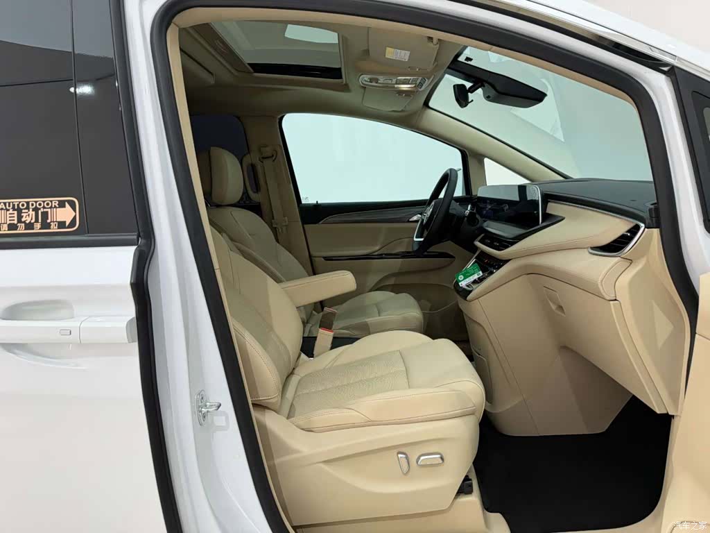 Buick GL8, 2025 19