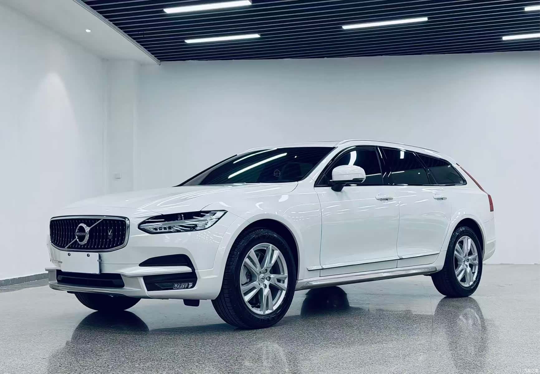 Volvo V90, 2018 1