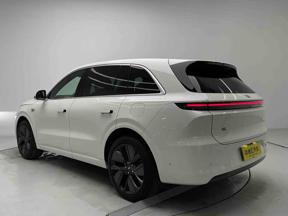 Li Auto Ideal L6