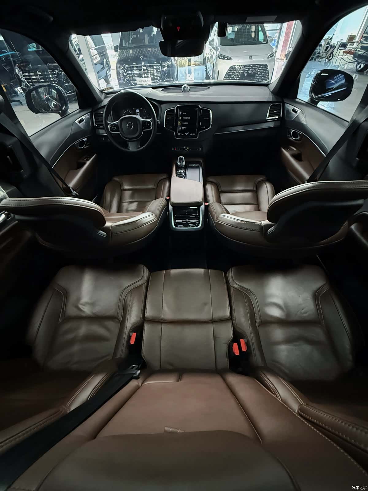 Volvo XC90, 2022 13