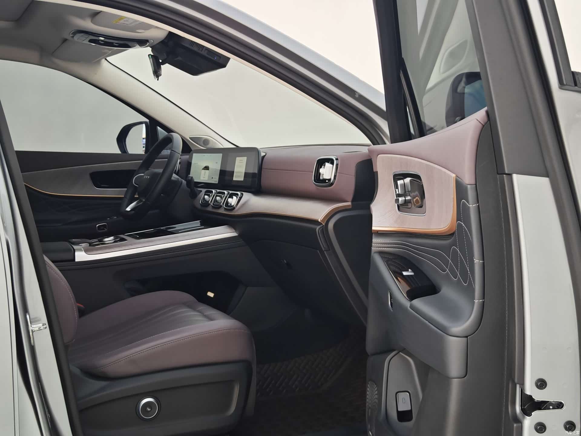Chery Tiggo 9, 2024 14