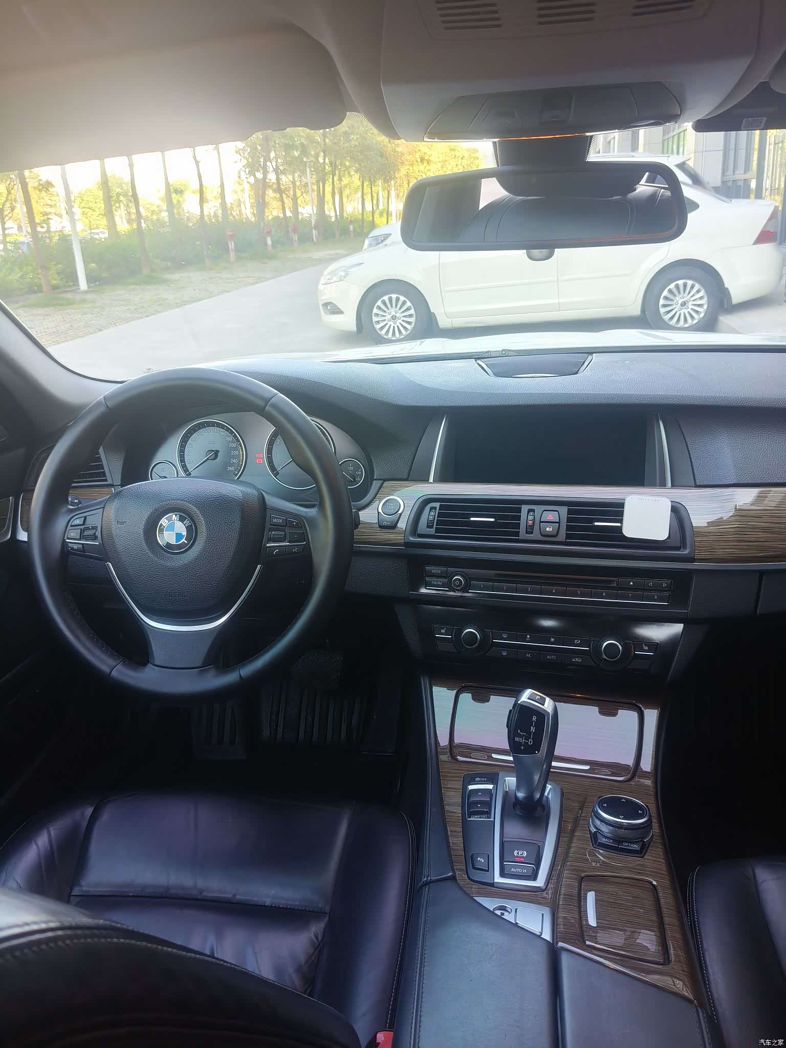 BMW 5 Series, 2014 8