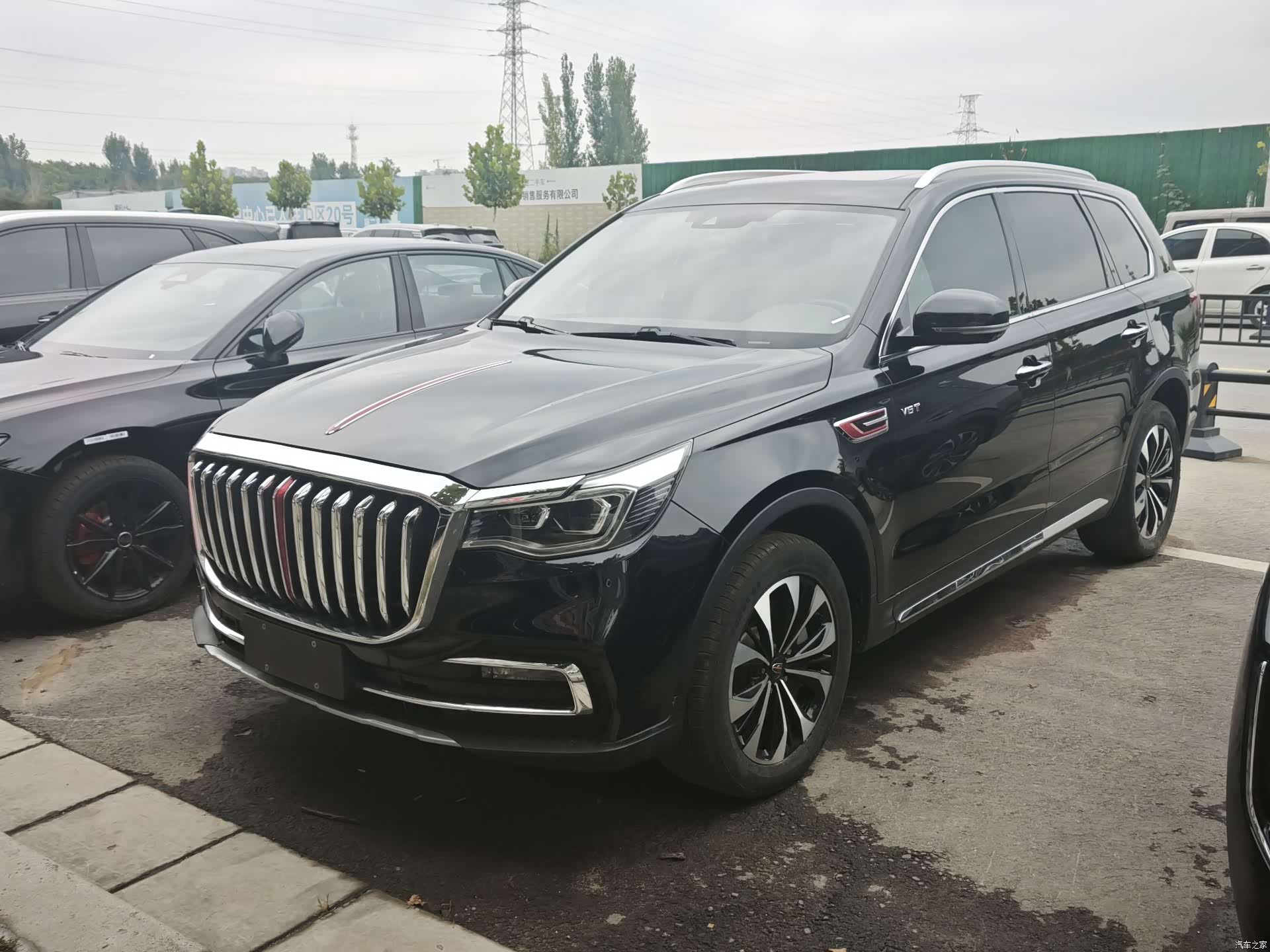 Hongqi HS7, 2023 1