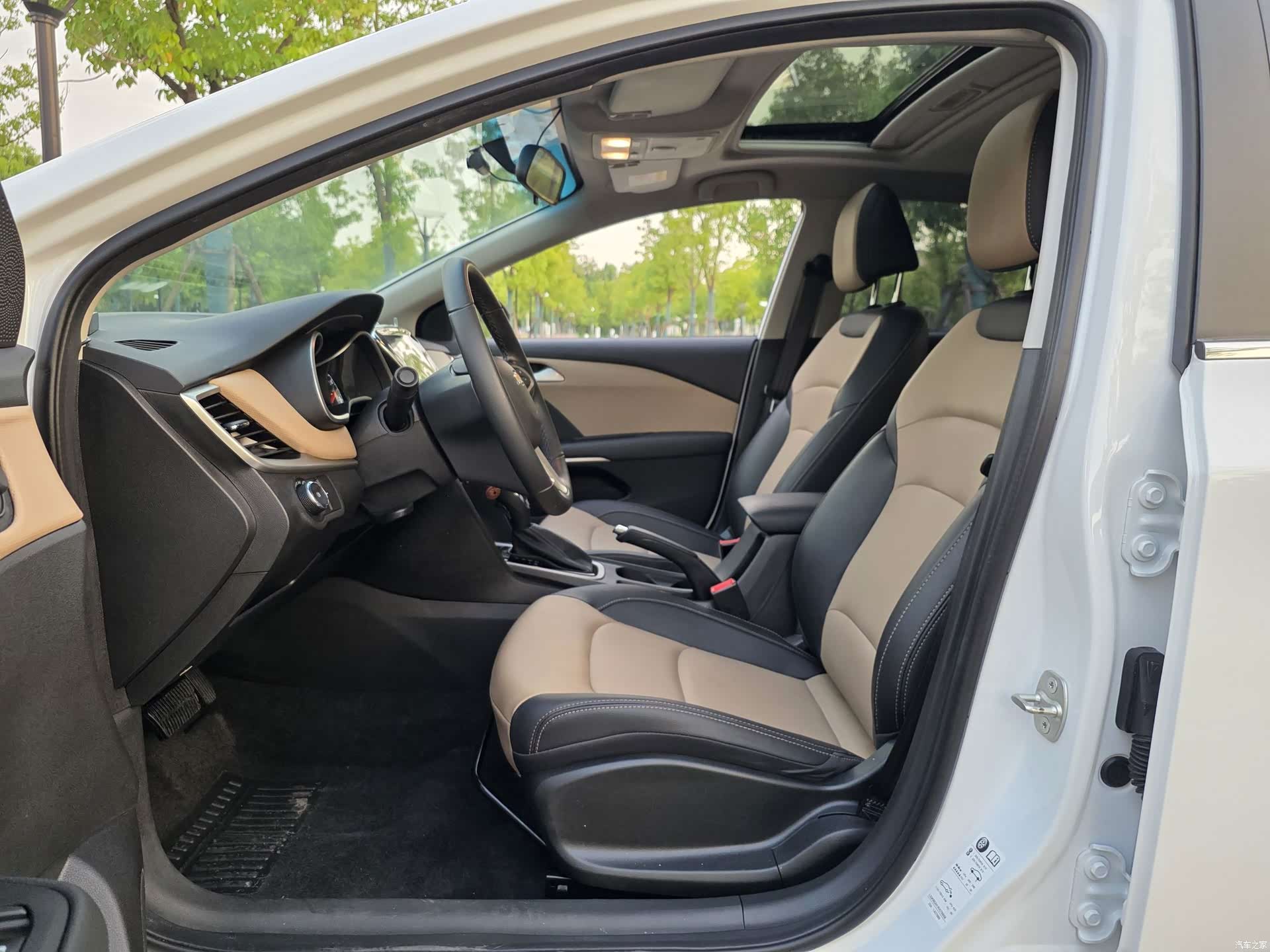 Chevrolet 320, 2022 9