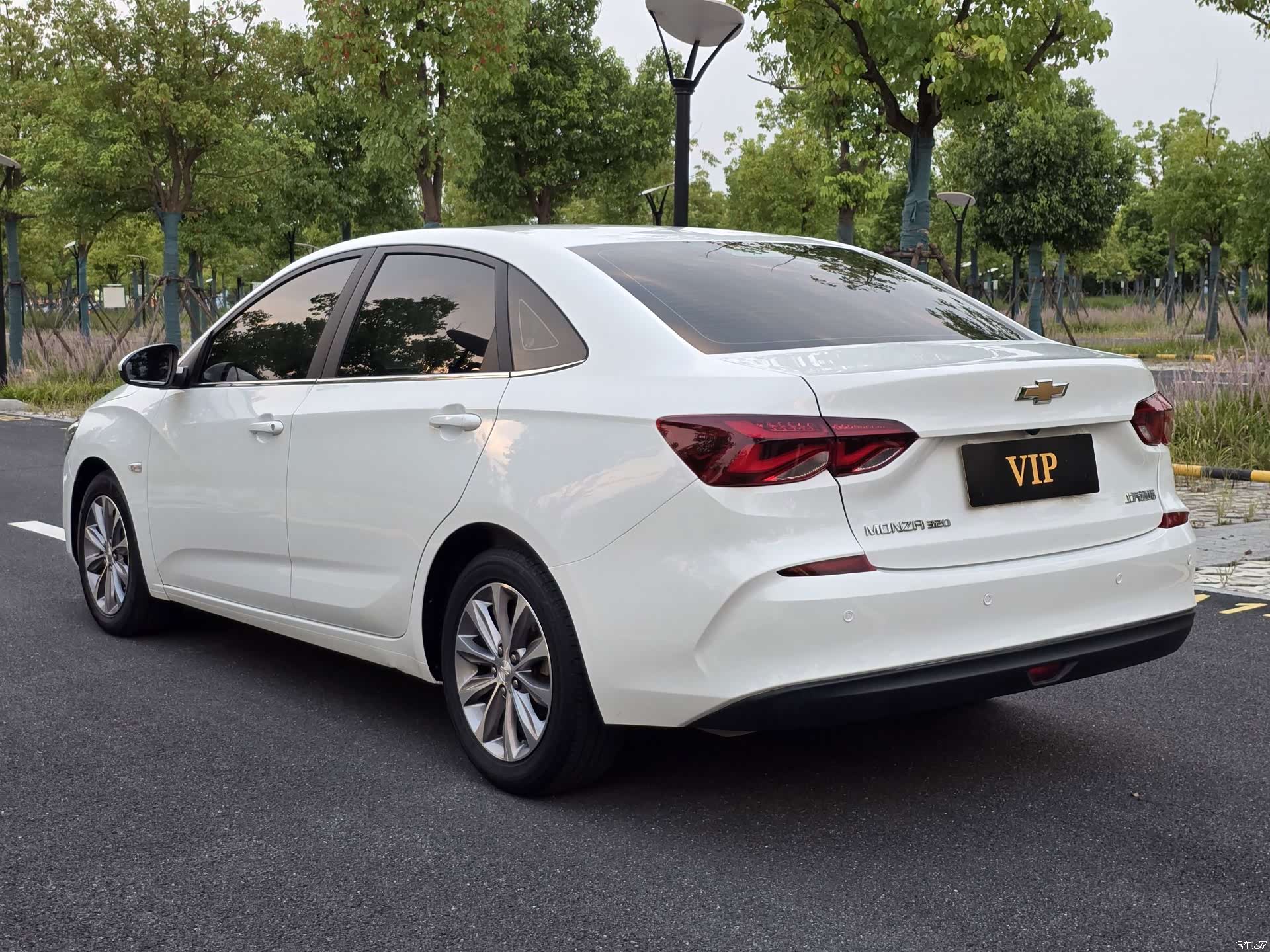 Chevrolet 320, 2022 6