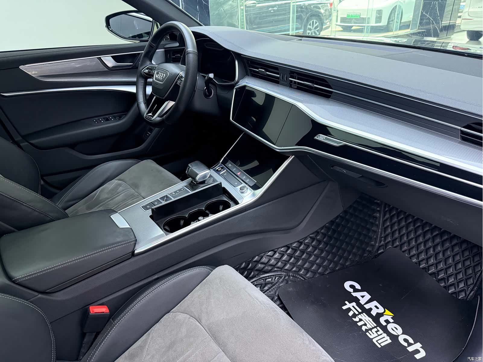 Audi A6L, 2022 10