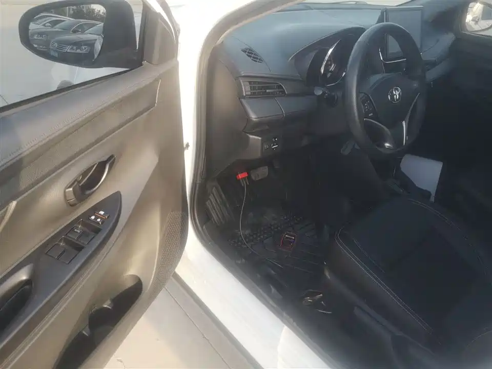 Toyota YARiS L Zhixuan