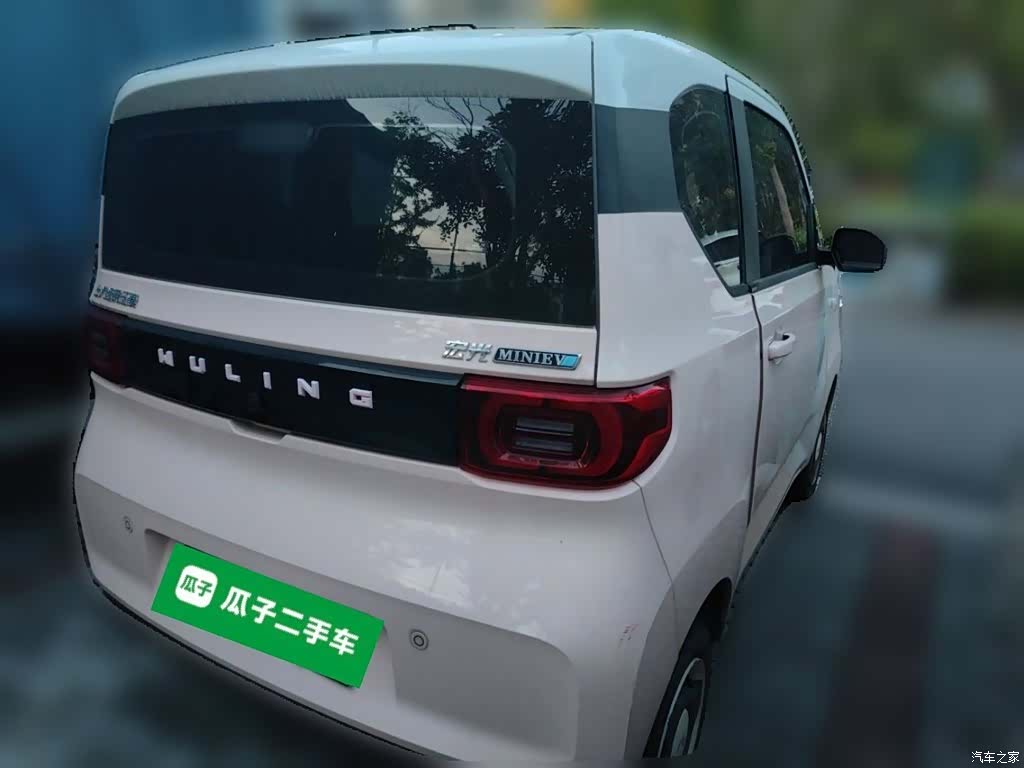 Wuling MINIEV, 2022 все фото
