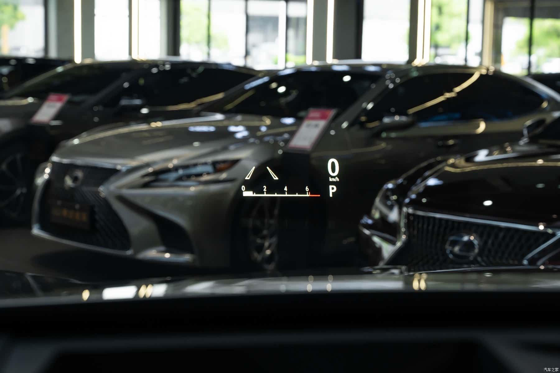 Lexus RX, 2023 22