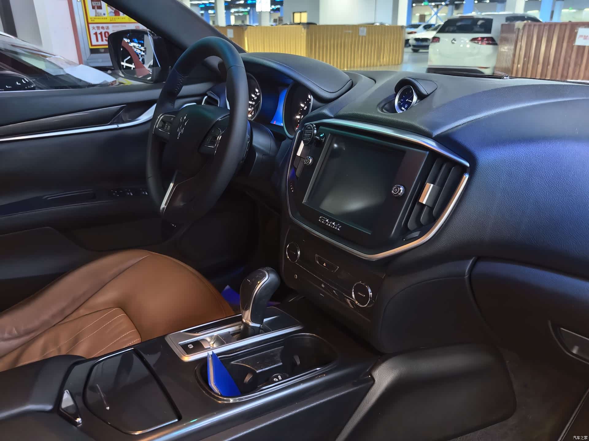 Maserati Ghibli, 2016 11
