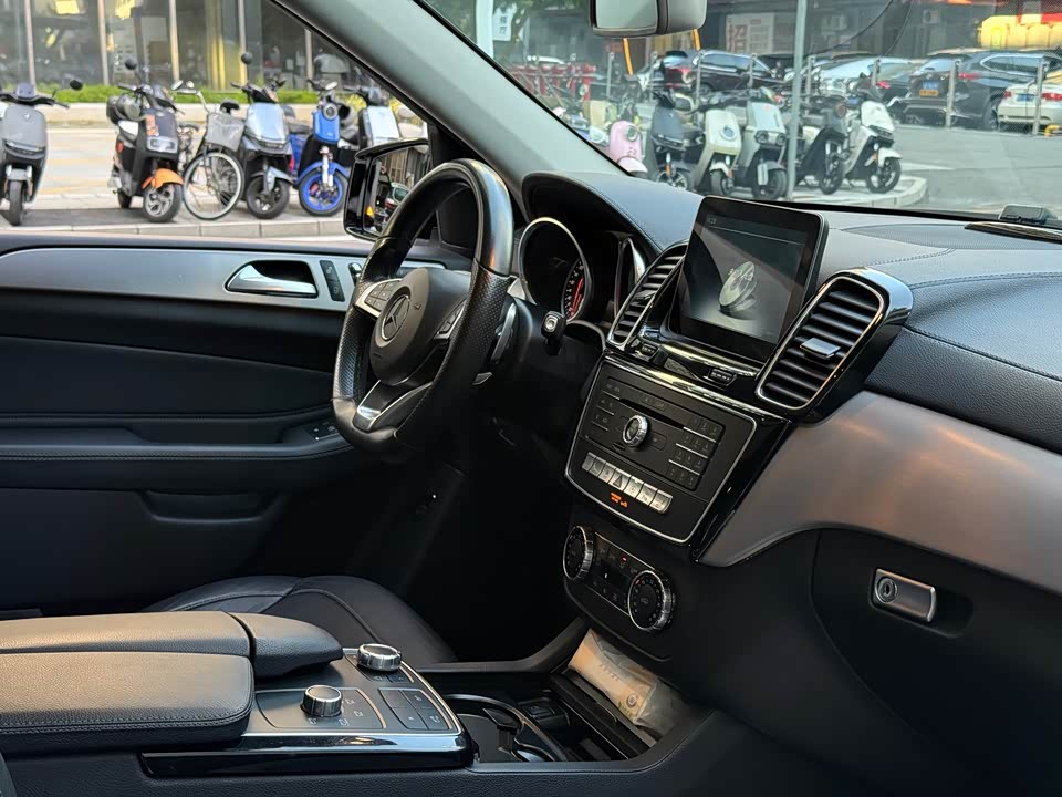 Mercedes-Benz GLE AMG