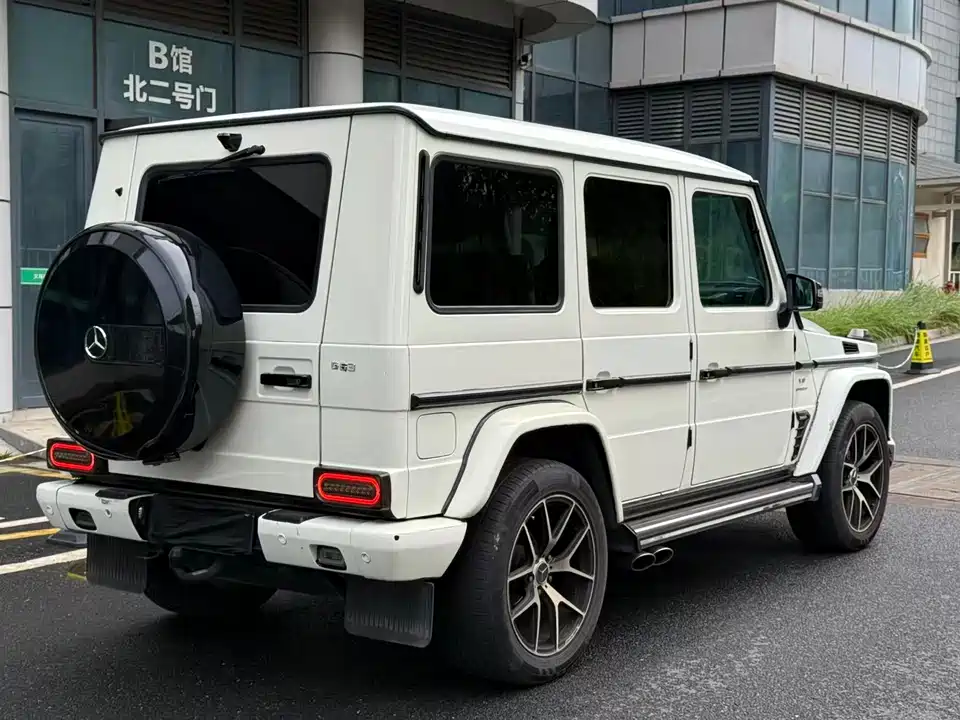 Mercedes-Benz G-class