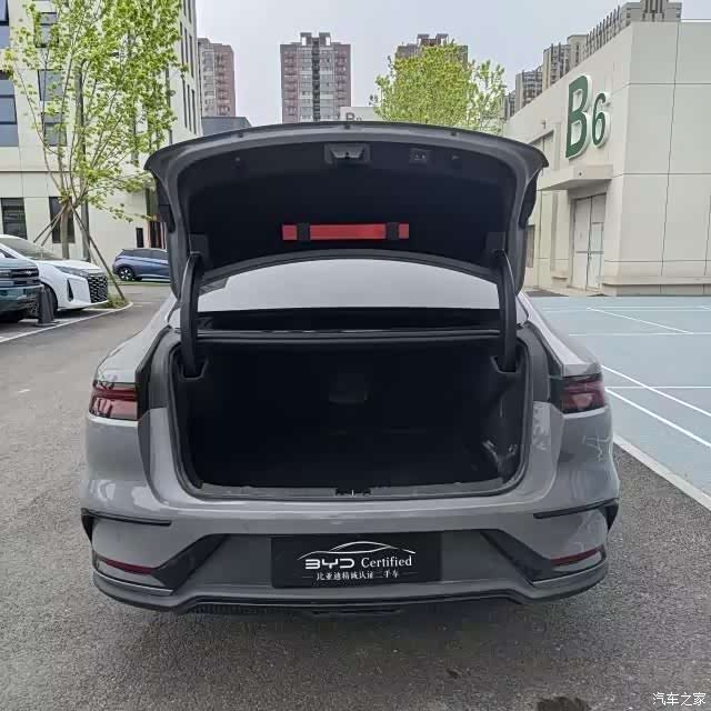 BYD Han, 2025 10