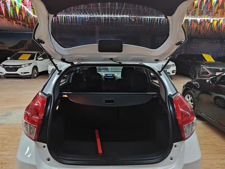 Toyota YARiS L Zhixuan