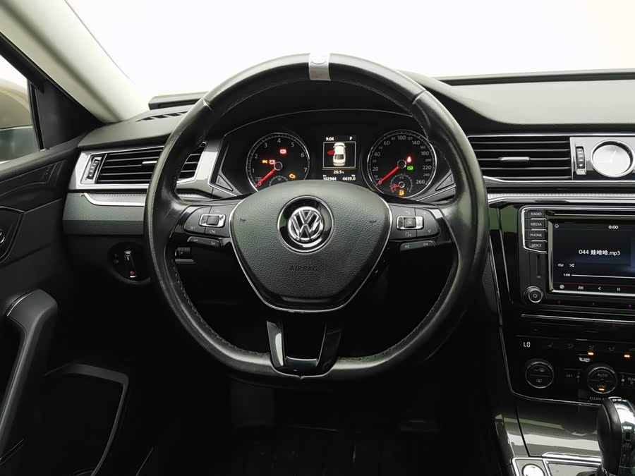 Volkswagen Passat 2016, фото 11