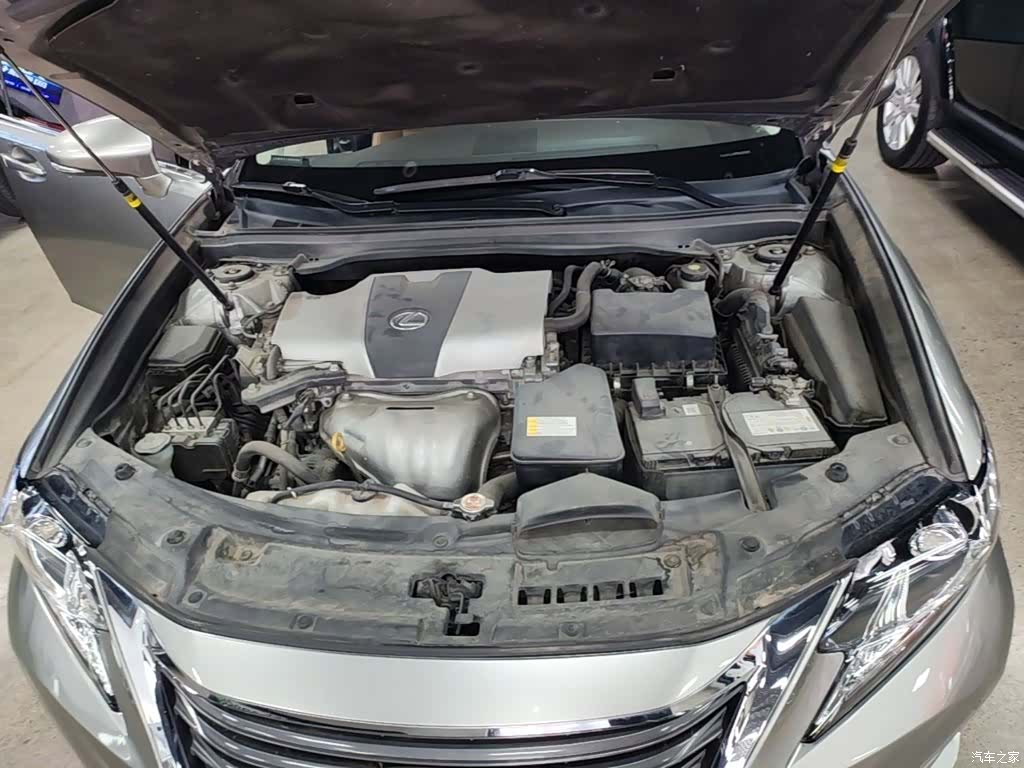 Lexus ES, 2018 20