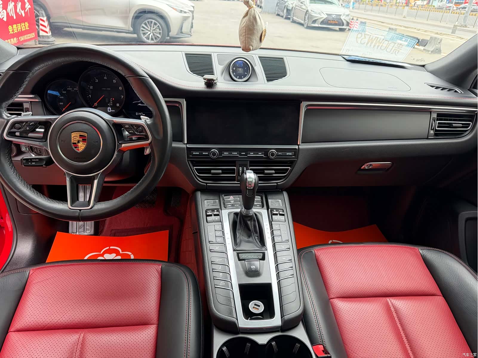 Porsche Macan, 2019 6