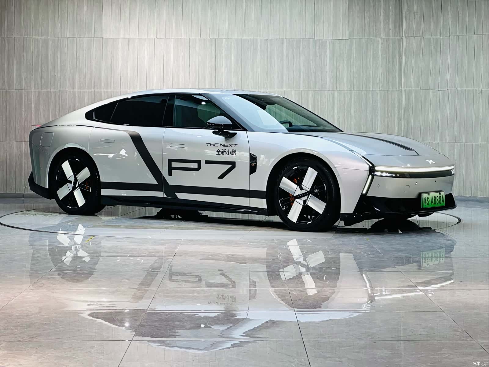 Xpeng P7, 2025 3