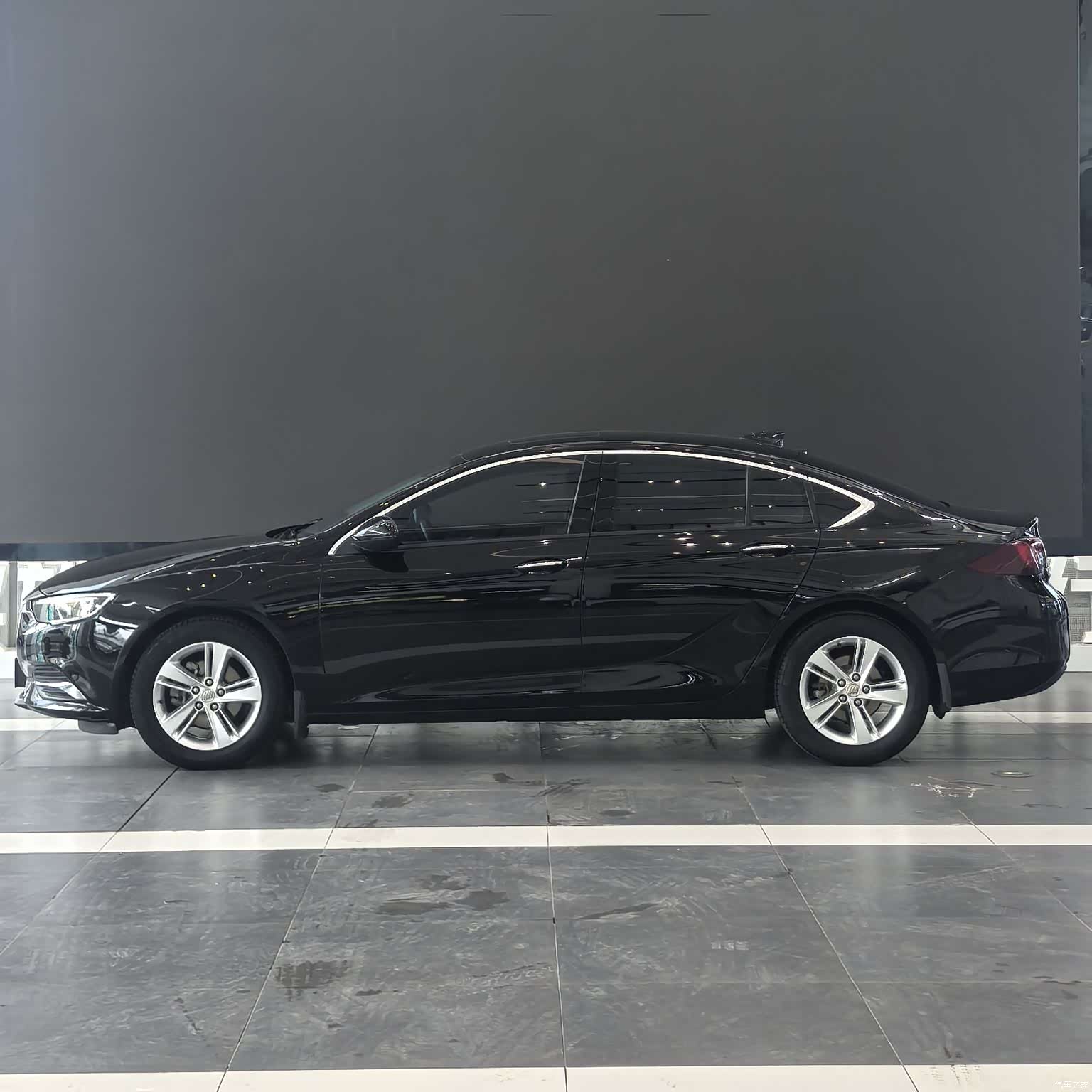 Buick Regal, 2018 3