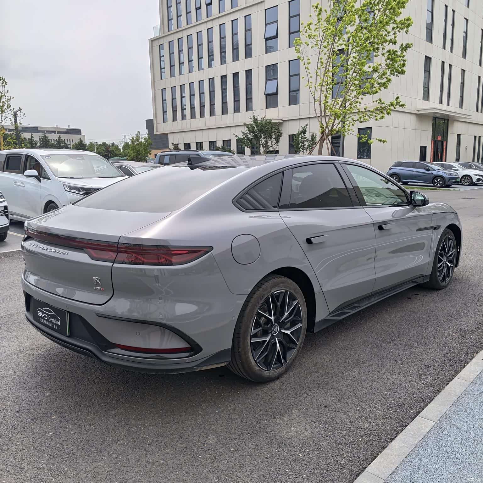 BYD Han, 2025 10