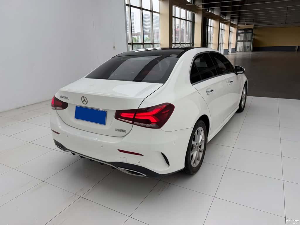 Mercedes-Benz A-Class, 2019 7