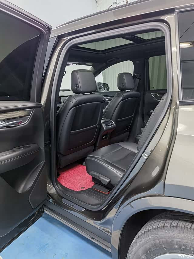 Cadillac XT6, 2020 10